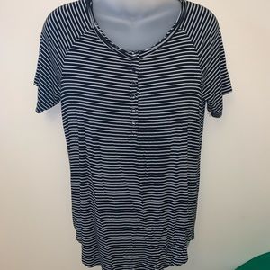 2 for 12$ Soft & Sexy Striped Tee 🖤